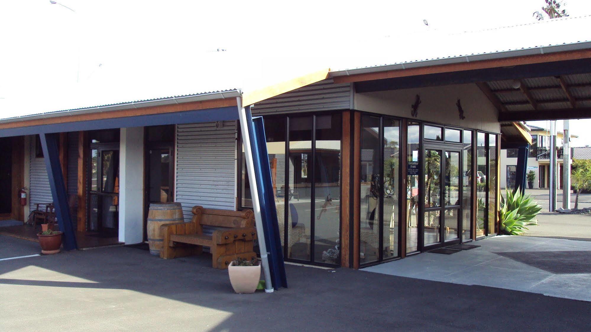 Motel The Rocks 4*